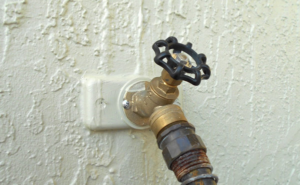 Is the Spigot and Hose Bib the Same Thing?